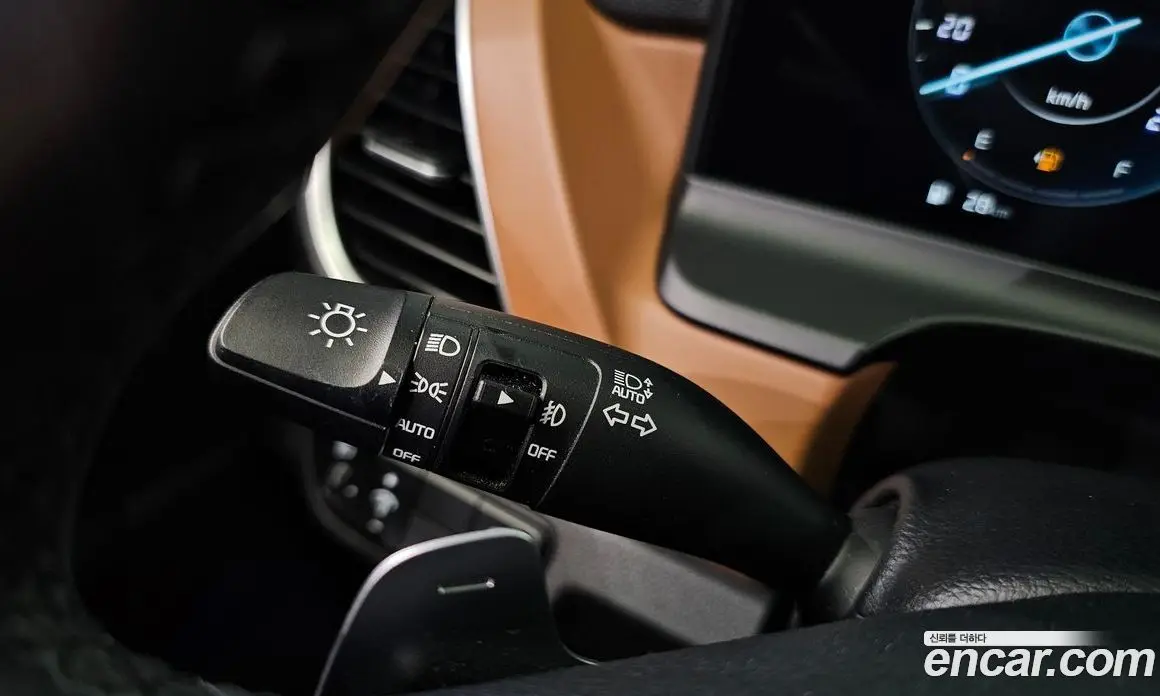 Kia Seltos 2023 1.6 автомат (гидро), фото 30 Kia Seltos 2023 1.6 автомат (гидро), фото 30