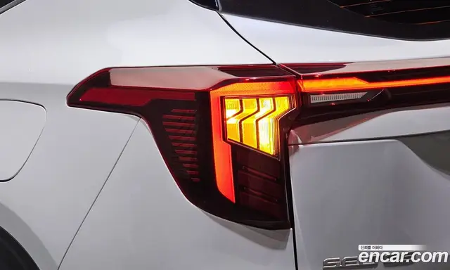 Kia Seltos 2023 1.6 автомат (гидро), миниатюра 9 Kia Seltos 2023 1.6 автомат (гидро), миниатюра 9