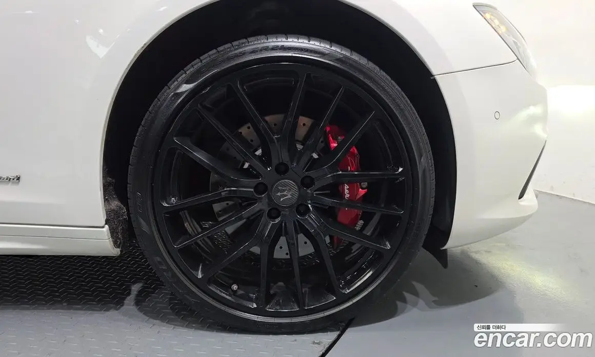 Maserati Ghibli 2019 3.0 автомат (гидро), фото 7