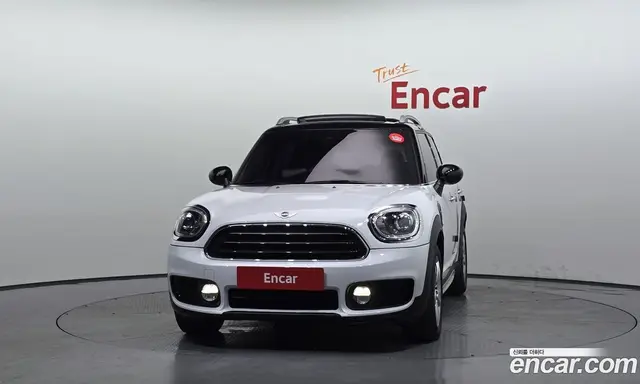 Mini Countryman 2018 2.0 автомат (гидро), миниатюра 3 Mini Countryman 2018 2.0 автомат (гидро), миниатюра 3