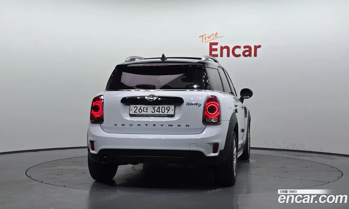Mini Countryman 2018 2.0 автомат (гидро), фото 4 Mini Countryman 2018 2.0 автомат (гидро), фото 4