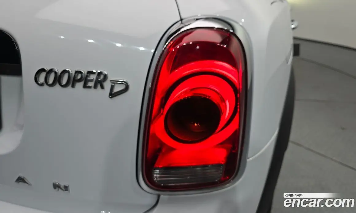 Mini Countryman 2018 2.0 автомат (гидро), фото 9 Mini Countryman 2018 2.0 автомат (гидро), фото 9