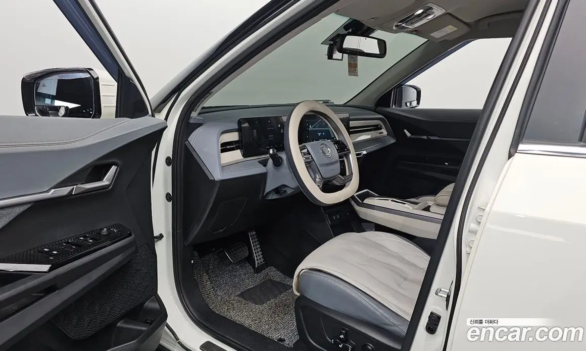 SsangYong Torres 2024 0.2 автомат (гидро), фото 13 SsangYong Torres 2024 0.2 автомат (гидро), фото 13