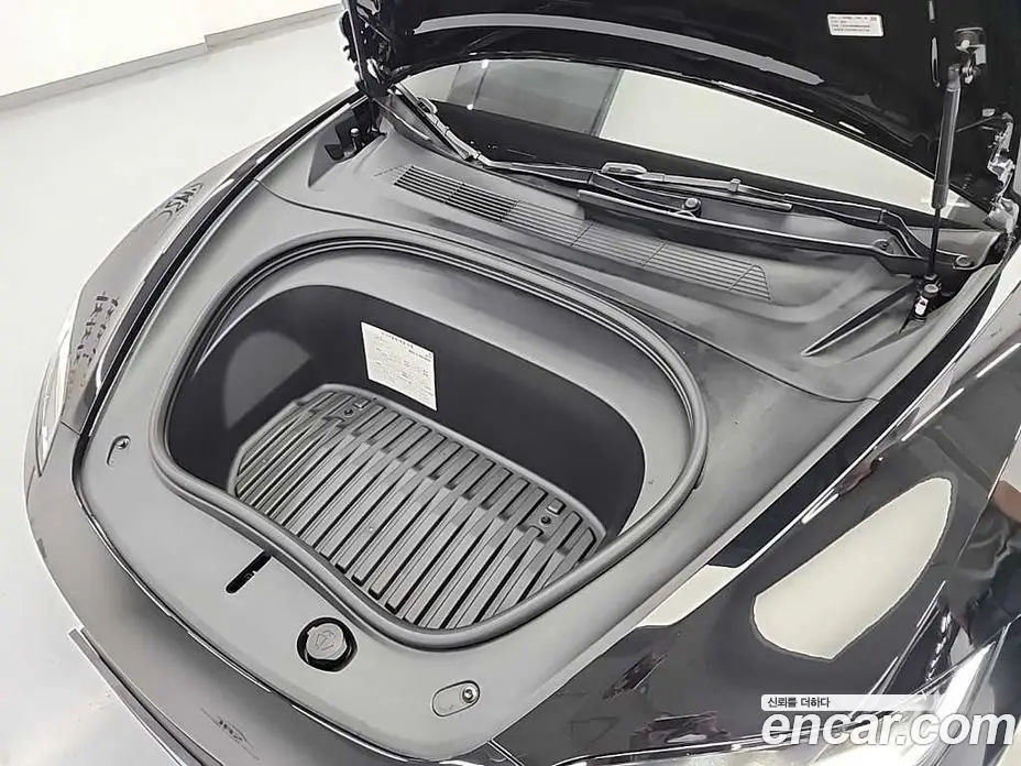 Tesla Model 3 2024 автомат (гидро), фото 5 Tesla Model 3 2024 автомат (гидро), фото 5