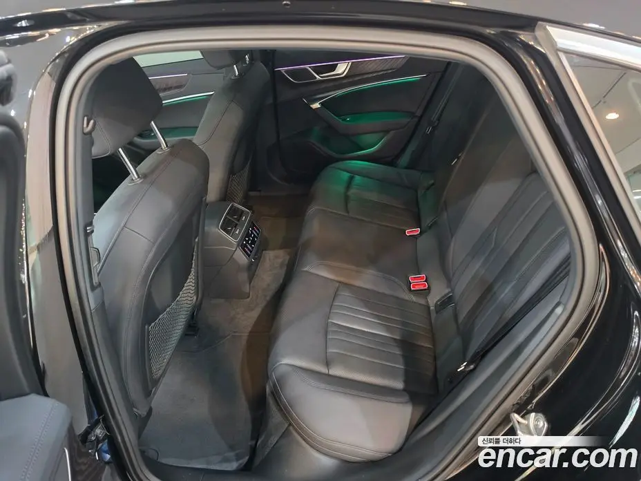Audi A6 2020 2.0 автомат (гидро), фото 15 Audi A6 2020 2.0 автомат (гидро), фото 15