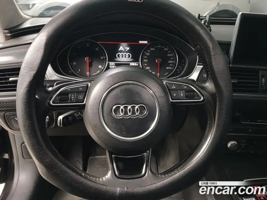 Audi A7 2013 3.0 автомат (гидро), фото 11 Audi A7 2013 3.0 автомат (гидро), фото 11