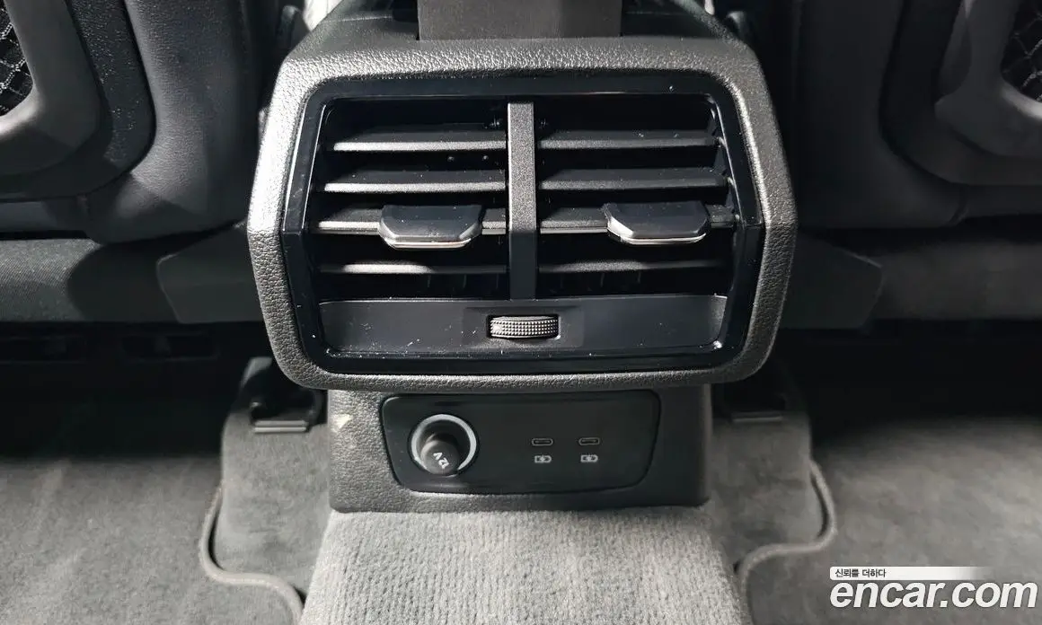 Audi Q3 2025 2.0 автомат (гидро), фото 27 Audi Q3 2025 2.0 автомат (гидро), фото 27