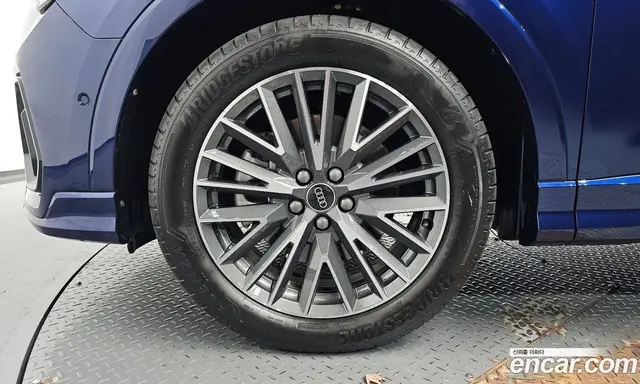 Audi Q3 2025 2.0 автомат (гидро), миниатюра 4 Audi Q3 2025 2.0 автомат (гидро), миниатюра 4
