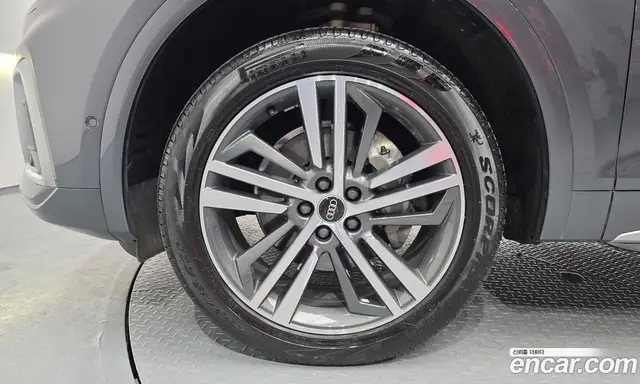 Audi Q5 2021 2.0 автомат (гидро), миниатюра 5