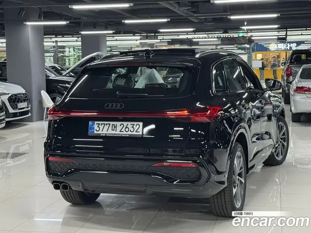 Audi Q5 2025 2.0 автомат (гидро), миниатюра 3 Audi Q5 2025 2.0 автомат (гидро), миниатюра 3