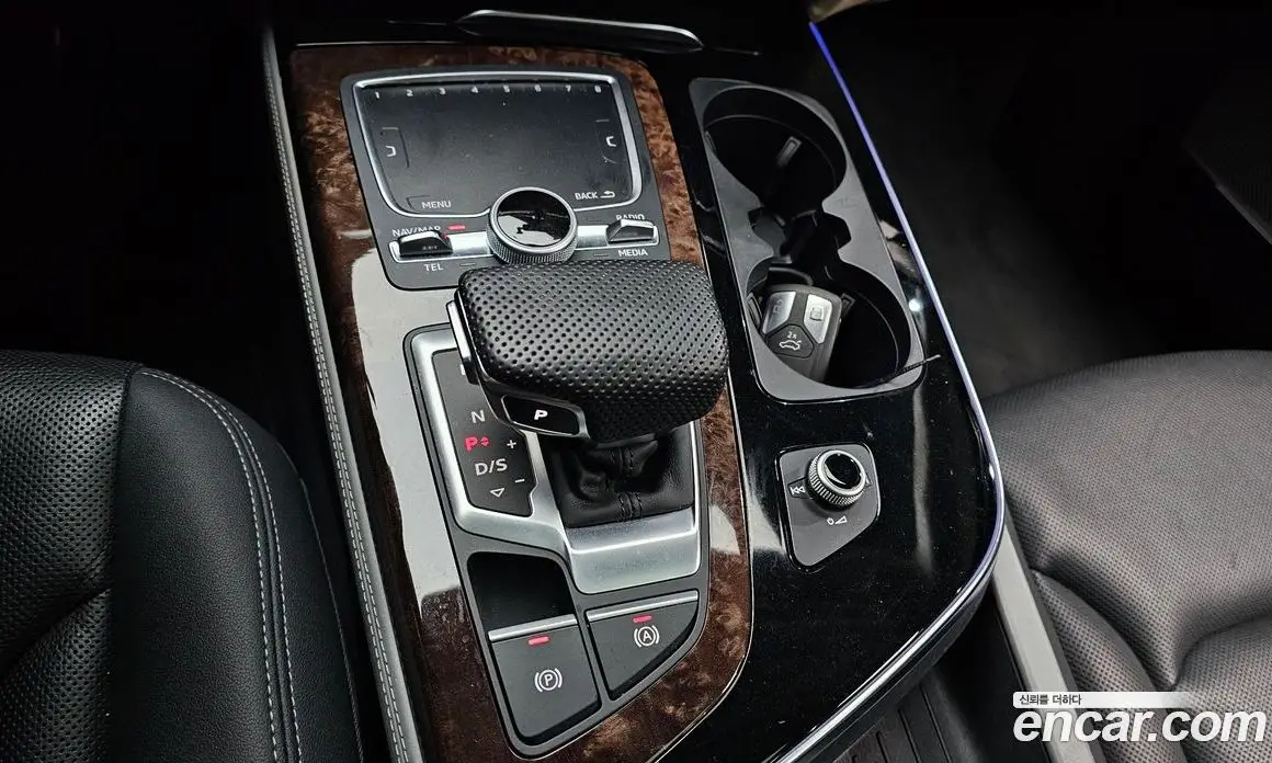 Audi Q7 2019 2.0 автомат (гидро), фото 12 Audi Q7 2019 2.0 автомат (гидро), фото 12