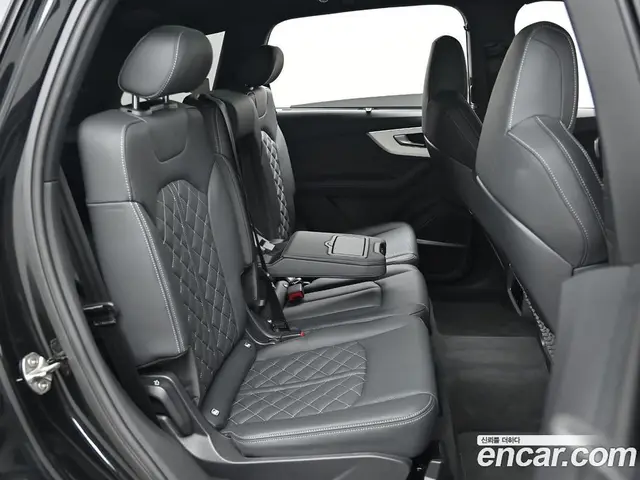 Audi Q7 2025 3.0 автомат (гидро), миниатюра 12