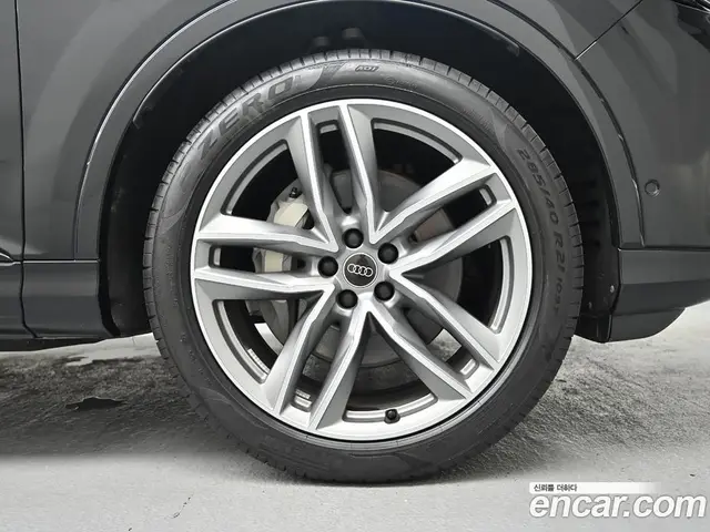 Audi Q7 2025 3.0 автомат (гидро), миниатюра 5 Audi Q7 2025 3.0 автомат (гидро), миниатюра 5