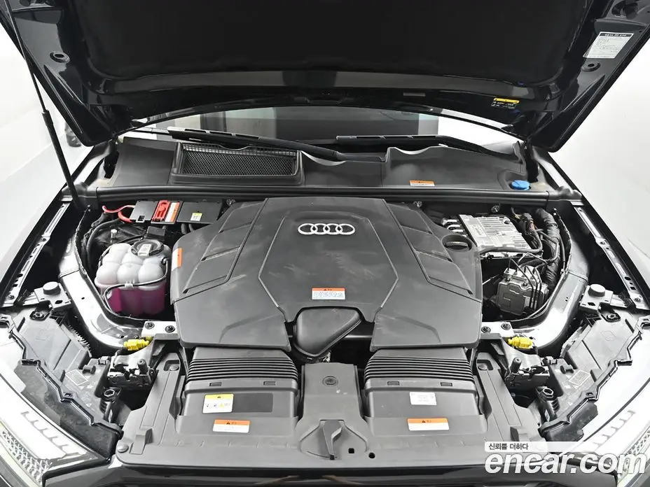 Audi Q7 2025 3.0 автомат (гидро), фото 6 Audi Q7 2025 3.0 автомат (гидро), фото 6