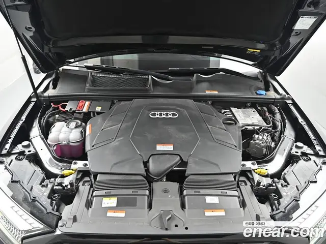 Audi Q7 2025 3.0 автомат (гидро), миниатюра 6 Audi Q7 2025 3.0 автомат (гидро), миниатюра 6