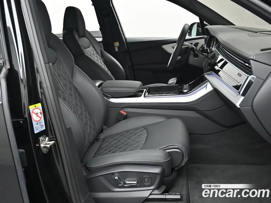 Audi Q7 2025 3.0 автомат (гидро), фото 10 Audi Q7 2025 3.0 автомат (гидро), фото 10