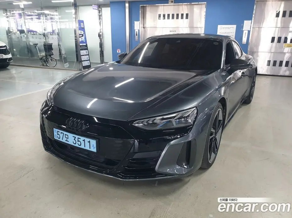 Audi RS e-tron GT 2022 0.1 автомат (гидро), фото 3