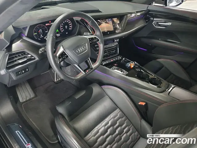 Audi RS e-tron GT 2022 0.1 автомат (гидро), миниатюра 10