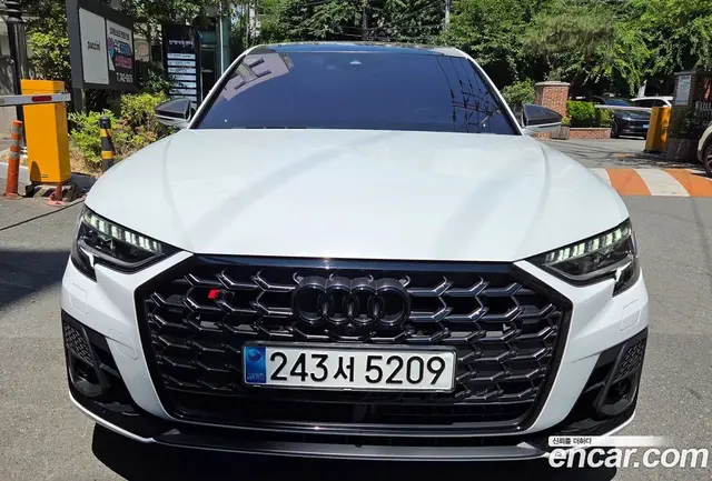 Audi S8 2023 4.0 автомат (гидро), миниатюра 3 Audi S8 2023 4.0 автомат (гидро), миниатюра 3