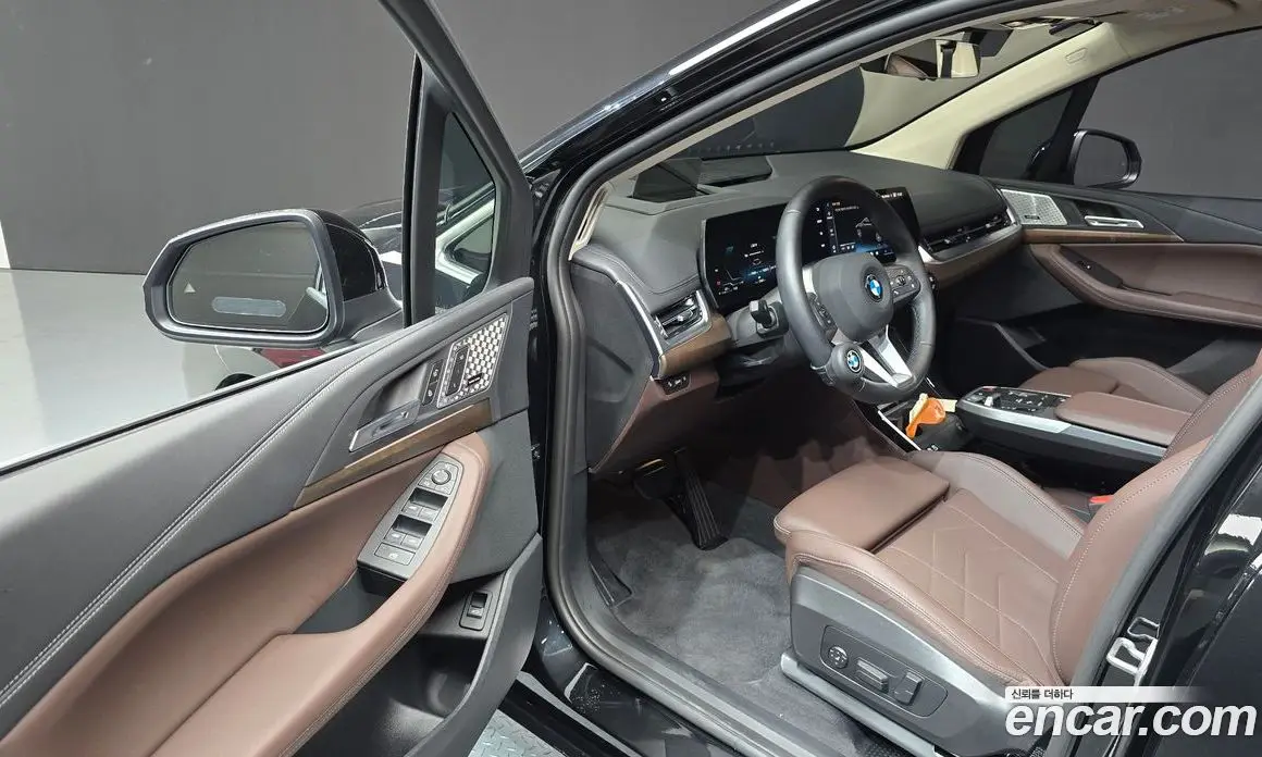 BMW 2 серия 2025 2.0 автомат (гидро), фото 13 BMW 2 серия 2025 2.0 автомат (гидро), фото 13
