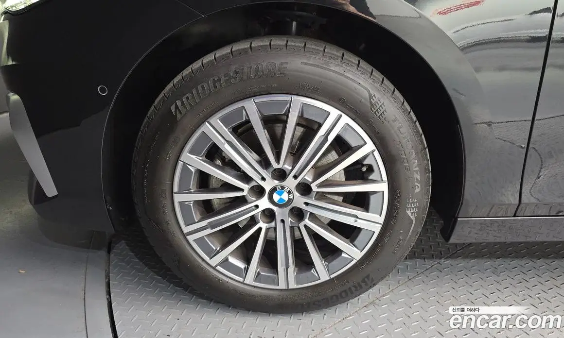 BMW 2 серия 2025 2.0 автомат (гидро), фото 5 BMW 2 серия 2025 2.0 автомат (гидро), фото 5
