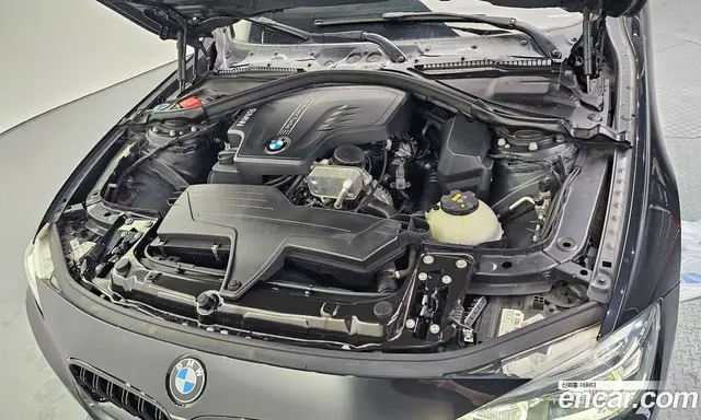 BMW 3 серия 2016 2.0 автомат (гидро), миниатюра 6 BMW 3 серия 2016 2.0 автомат (гидро), миниатюра 6