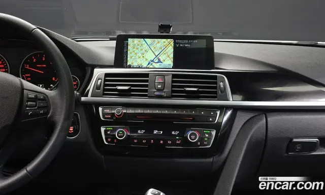BMW 3 серия 2016 2.0 автомат (гидро), миниатюра 12