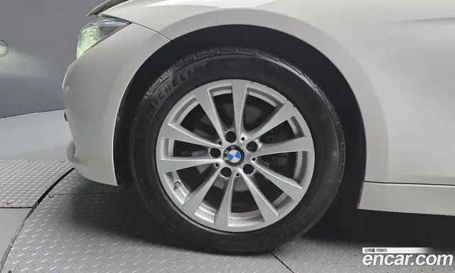 BMW 3 серия 2016 2.0 автомат (гидро), миниатюра 5