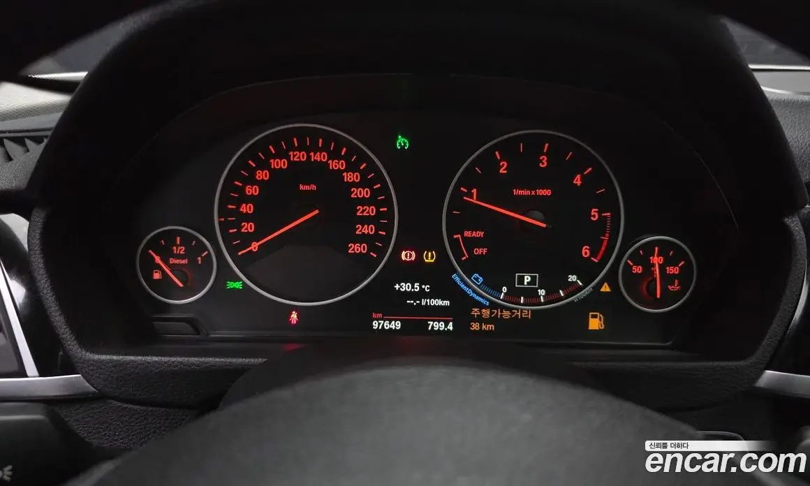 BMW 3 серия 2016 2.0 автомат (гидро), фото 8
