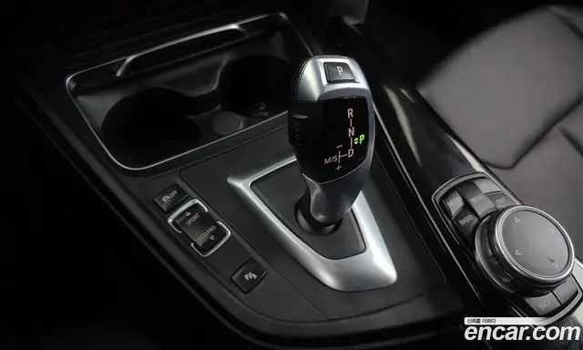 BMW 3 серия 2016 2.0 автомат (гидро), миниатюра 9
