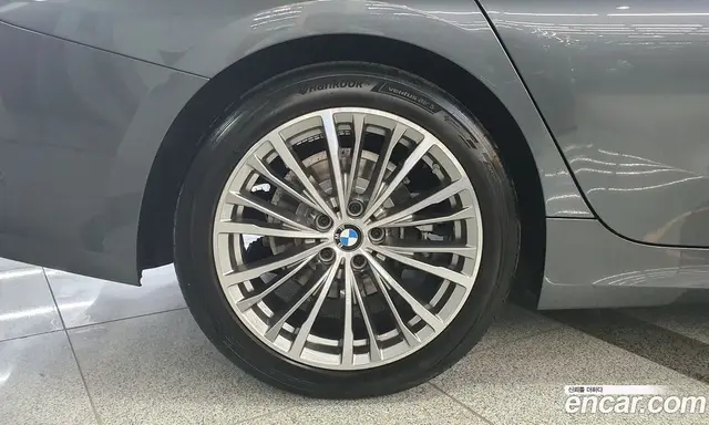 BMW 3 серия 2021 2.0 автомат (гидро), миниатюра 5 BMW 3 серия 2021 2.0 автомат (гидро), миниатюра 5