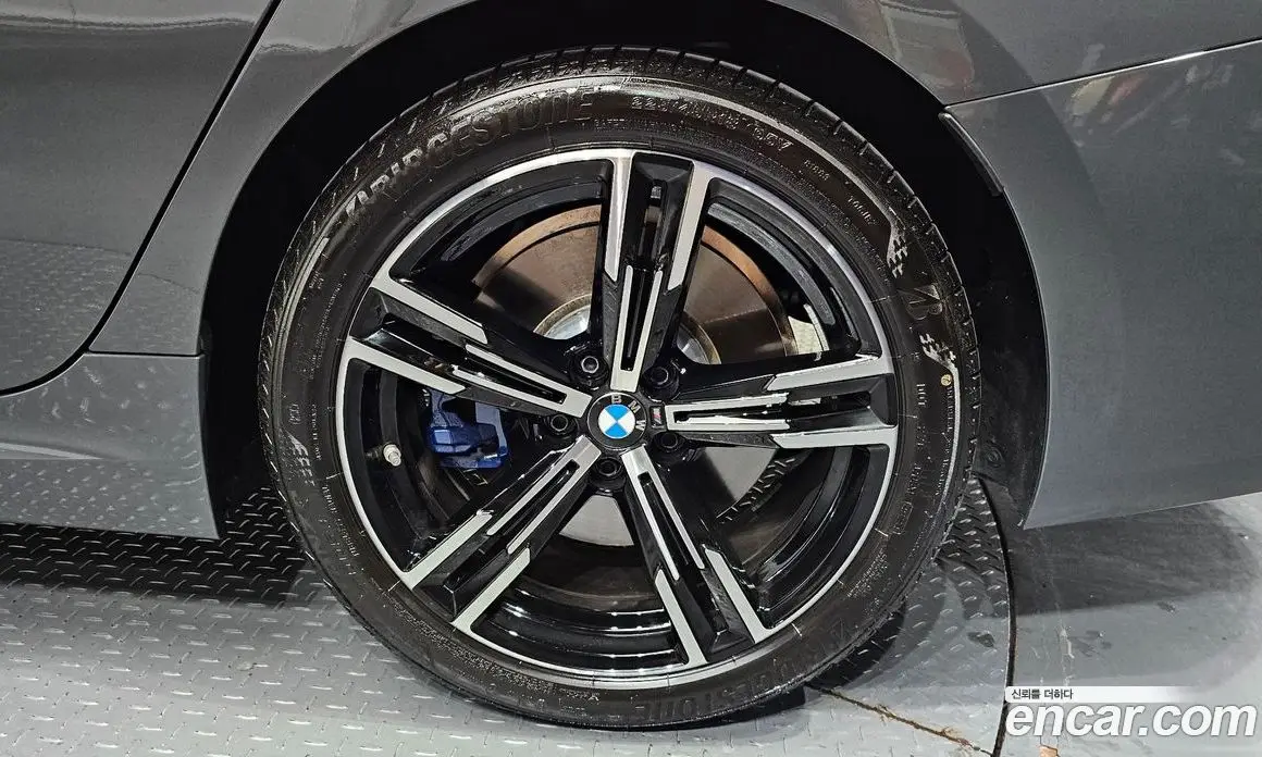 BMW 3 серия 2025 2.0 автомат (гидро), фото 6 BMW 3 серия 2025 2.0 автомат (гидро), фото 6