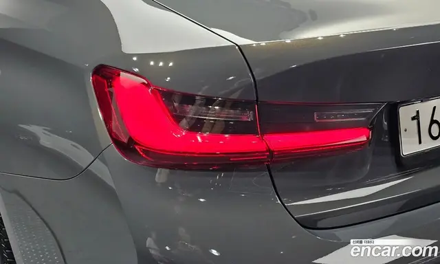 BMW 3 серия 2025 2.0 автомат (гидро), миниатюра 8 BMW 3 серия 2025 2.0 автомат (гидро), миниатюра 8