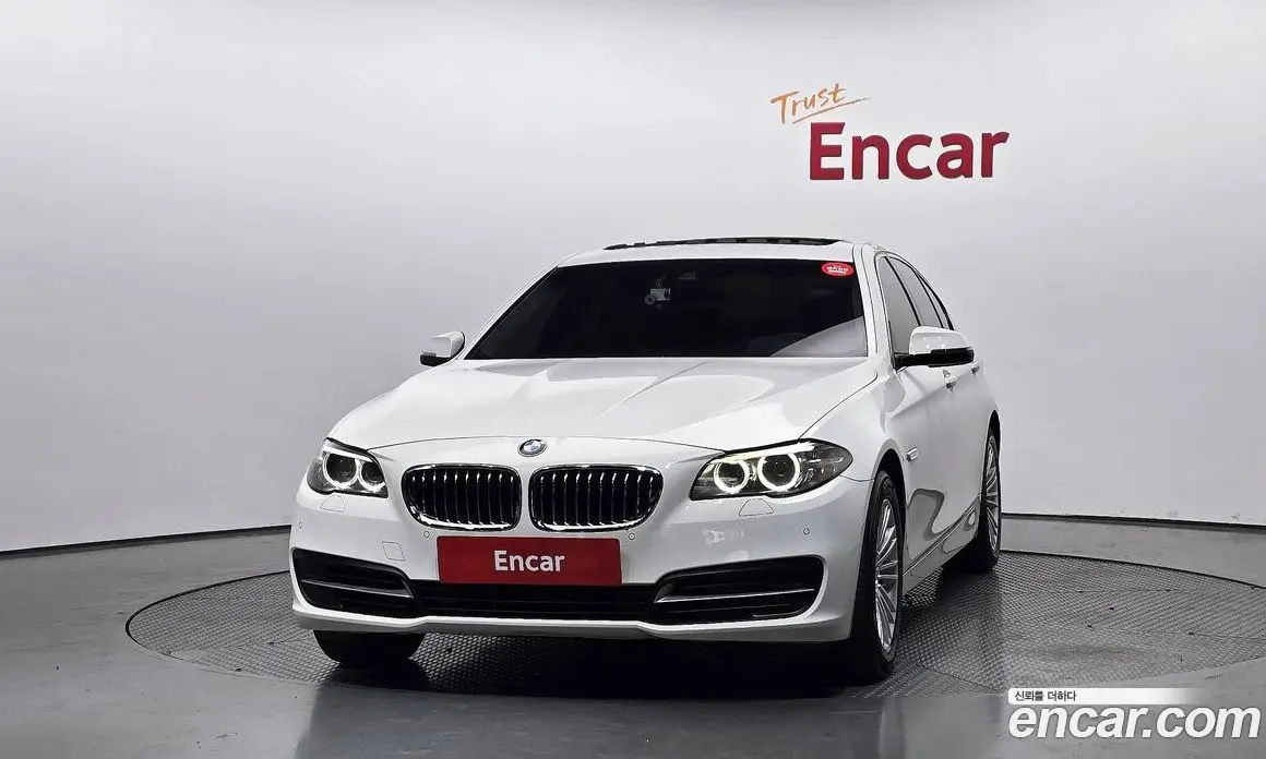 BMW 5 серия 2015 2.0 автомат (гидро), фото 3