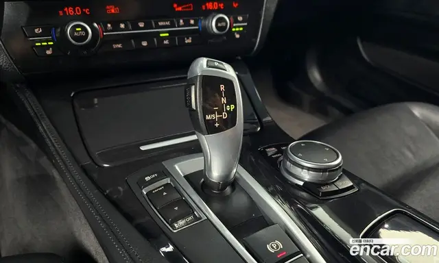 BMW 5 серия 2015 2.0 автомат (гидро), миниатюра 9