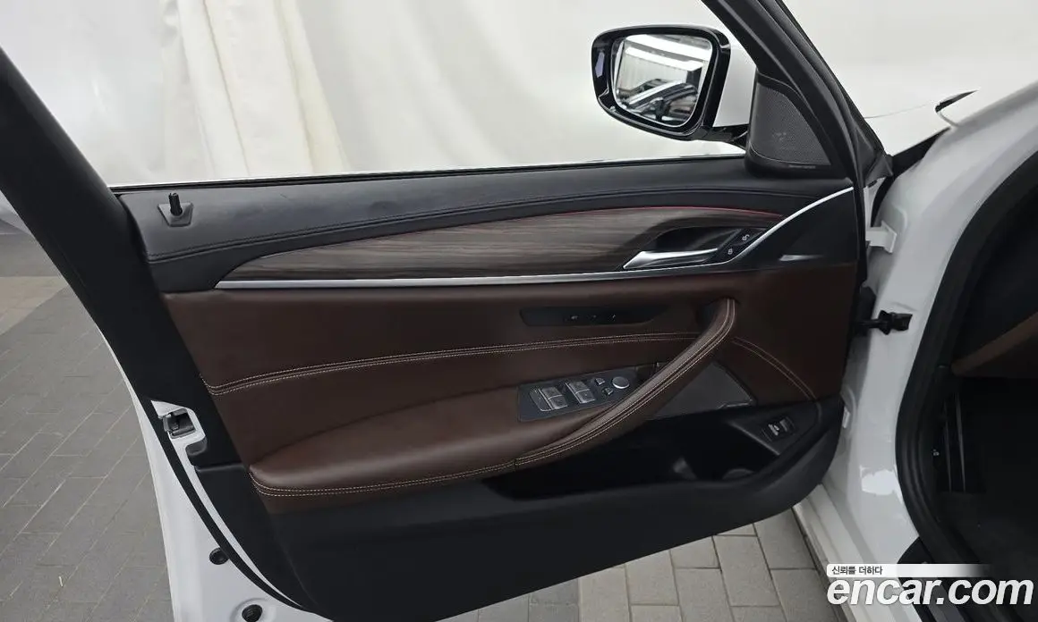 BMW 5 серия 2020 2.0 автомат (гидро), фото 14