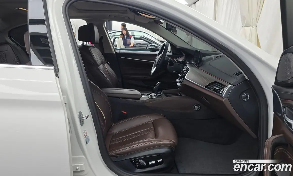 BMW 5 серия 2020 2.0 автомат (гидро), фото 16