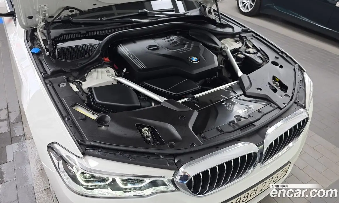 BMW 5 серия 2020 2.0 автомат (гидро), фото 6