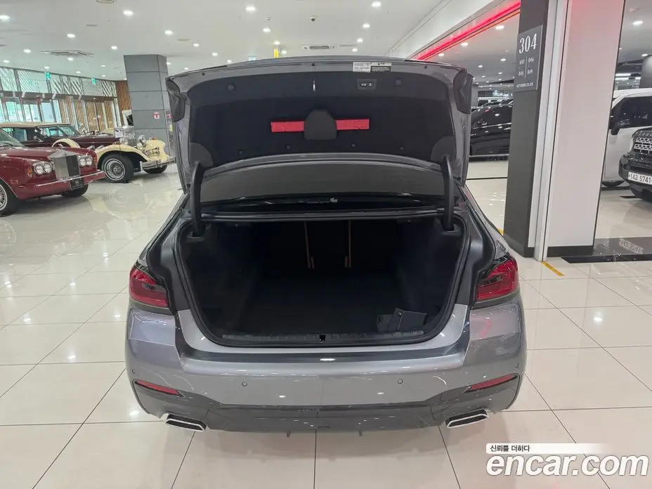 BMW 5 серия 2023 2.0 автомат (гидро), фото 15 BMW 5 серия 2023 2.0 автомат (гидро), фото 15