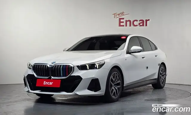 BMW 5 серия 2023 2.0 автомат (гидро), миниатюра 1 BMW 5 серия 2023 2.0 автомат (гидро), миниатюра 1