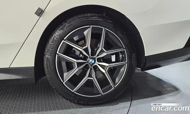 BMW 5 серия 2023 2.0 автомат (гидро), миниатюра 7 BMW 5 серия 2023 2.0 автомат (гидро), миниатюра 7