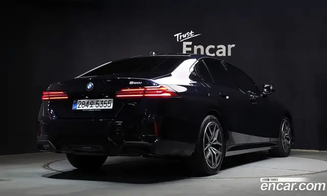 BMW 5 серия 2025 2.0 автомат (гидро), миниатюра 2 BMW 5 серия 2025 2.0 автомат (гидро), миниатюра 2