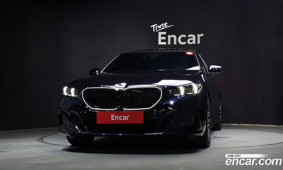 BMW 5 серия 2025 2.0 автомат (гидро), фото 3 BMW 5 серия 2025 2.0 автомат (гидро), фото 3