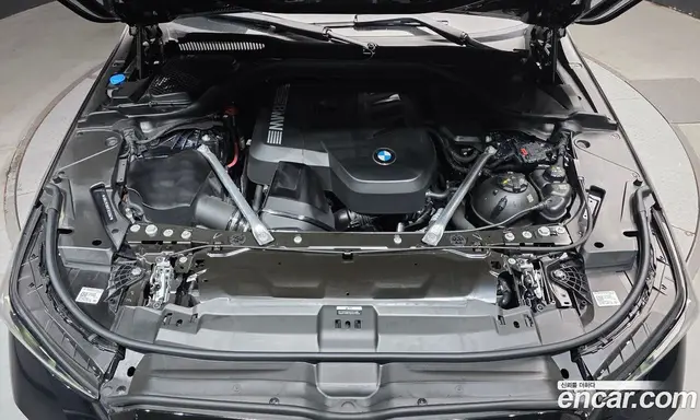 BMW 5 серия 2025 2.0 автомат (гидро), миниатюра 6 BMW 5 серия 2025 2.0 автомат (гидро), миниатюра 6