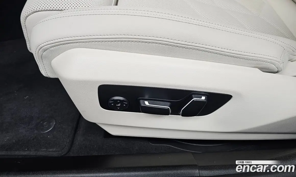BMW 5 серия 2025 2.0 автомат (гидро), фото 29 BMW 5 серия 2025 2.0 автомат (гидро), фото 29
