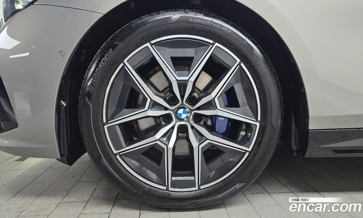 BMW 5 серия 2026 2.0 автомат (гидро), фото 4 BMW 5 серия 2026 2.0 автомат (гидро), фото 4