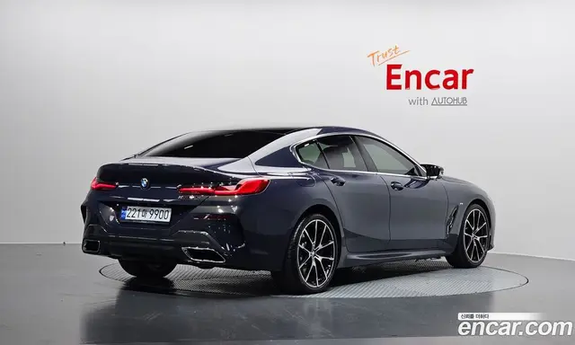 BMW 8 серия 2024 4.4 автомат (гидро), миниатюра 2