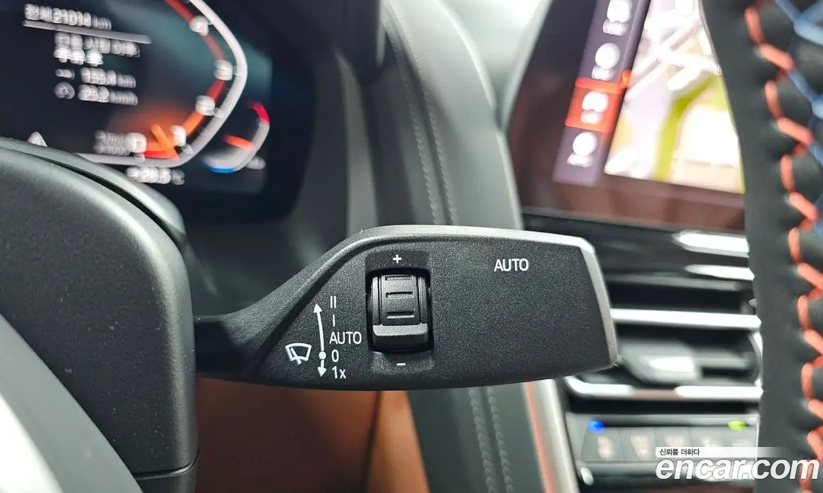 BMW 8 серия 2024 4.4 автомат (гидро), фото 25