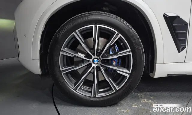BMW X5 2024 3.0 автомат (гидро), миниатюра 4