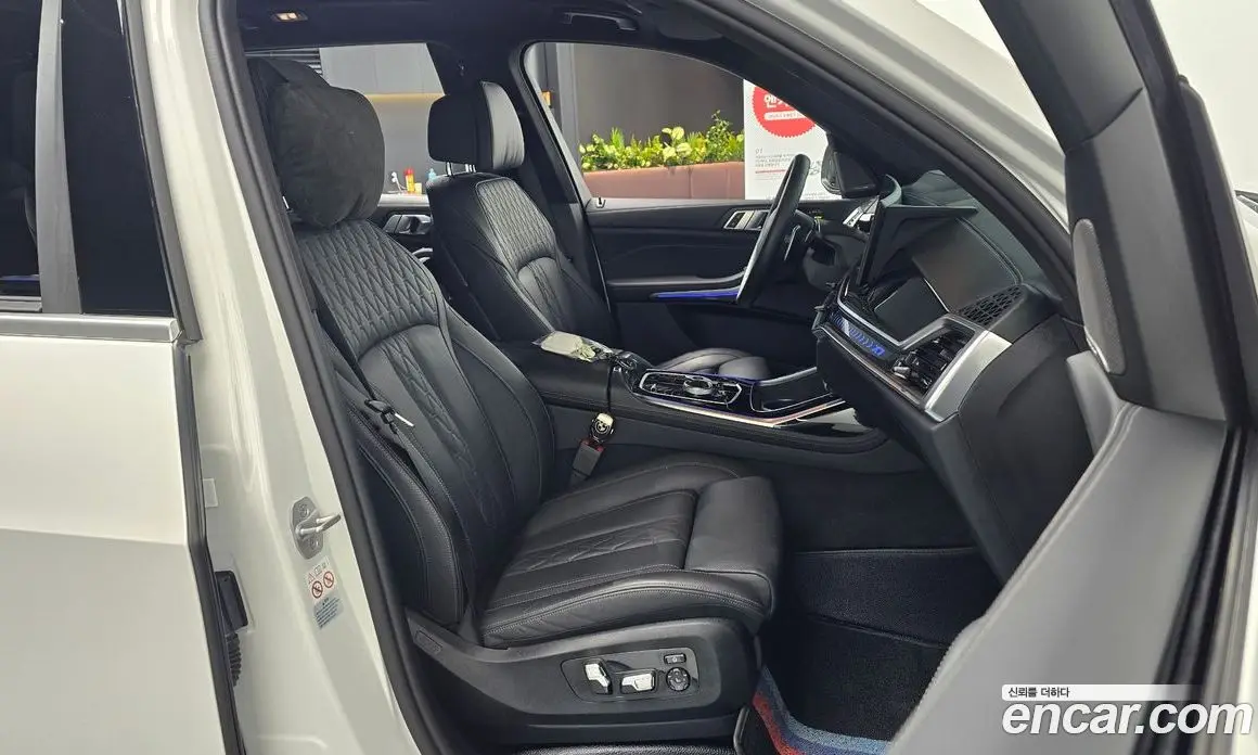 BMW X7 2024 3.0 автомат (гидро), фото 13 BMW X7 2024 3.0 автомат (гидро), фото 13